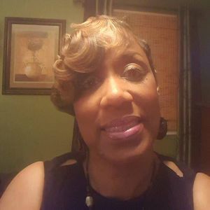 Meet your Posher, Collette